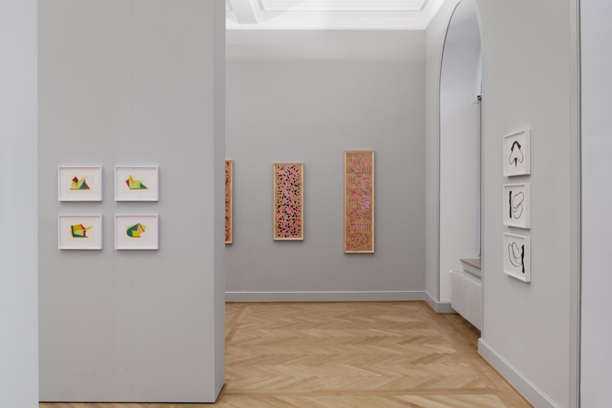 19_Geta Brătescu_Installationsansicht_KunstmuseumStGallen_Foto_Sebastian_Stadler