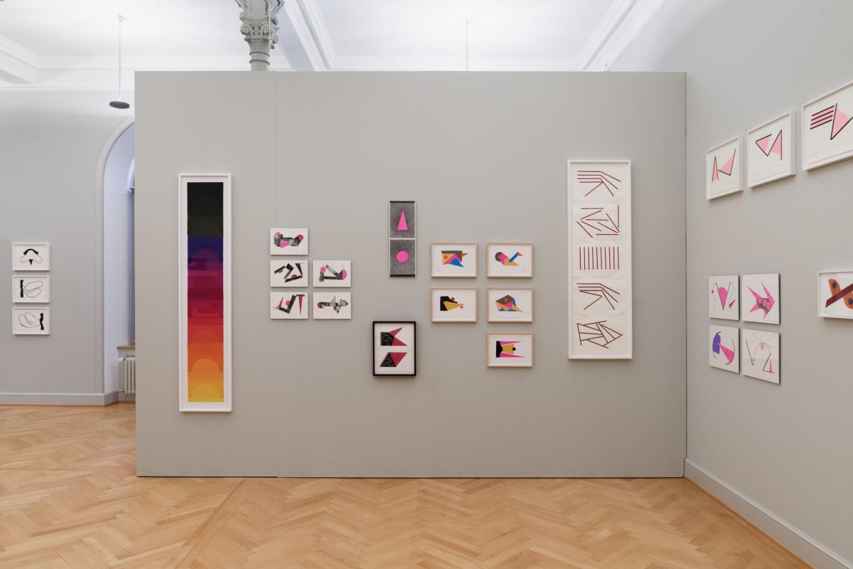 24_Geta Brătescu_Installationsansicht_KunstmuseumStGallen_Foto_Sebastian_Stadler